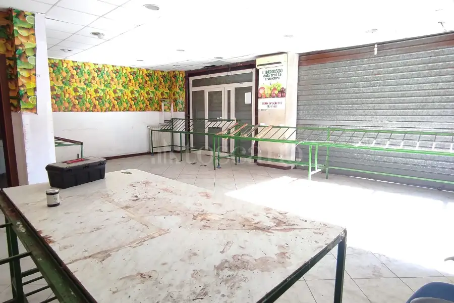 Negozio in vendita di 65 mq a €49.500 (rif. 48/2025)