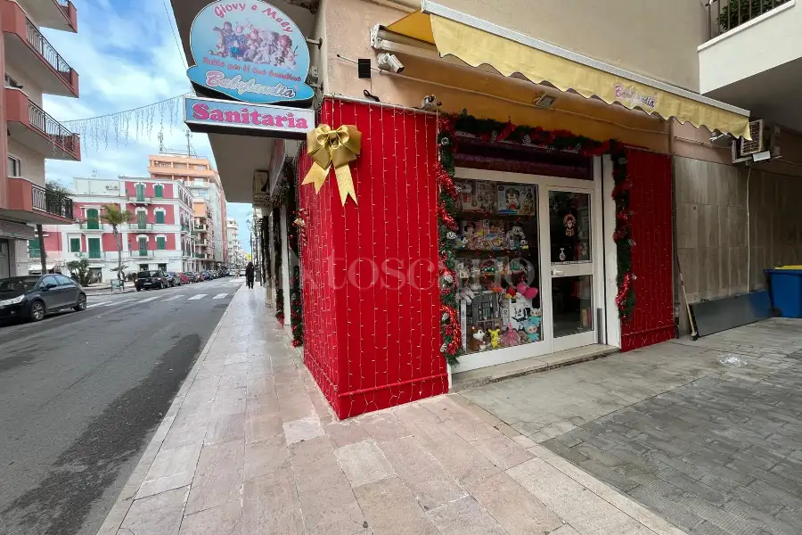 Negozio in vendita di 100 mq a €225.000 (rif. 66/2025)