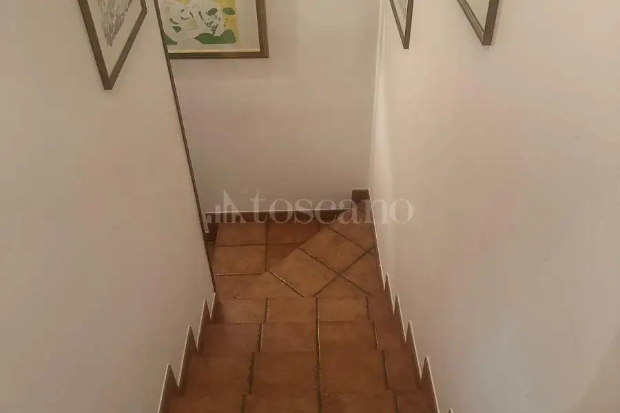 Villa in vendita di 365 mq a €488.000 (rif. 171/2024)