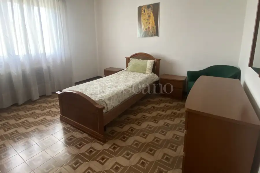 Casa Indipendente in vendita di 214 mq a €246.000 (rif. 16/2026)