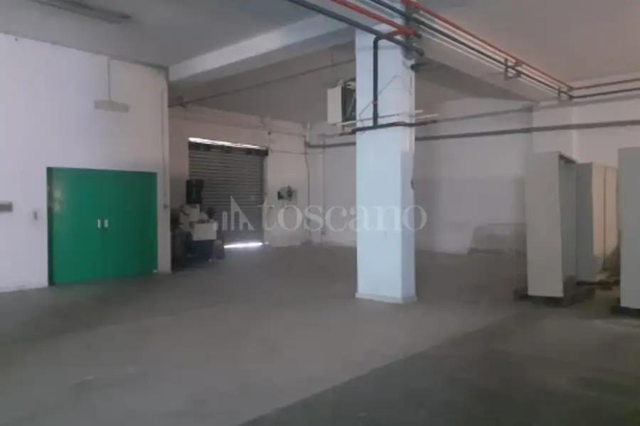 Capannone in affitto di 1.600 mq a €1.500 (rif. 26/2026)