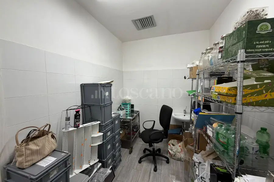 Attività Commerciale in vendita di 35 mq a €35.000 (rif. 39/2026)