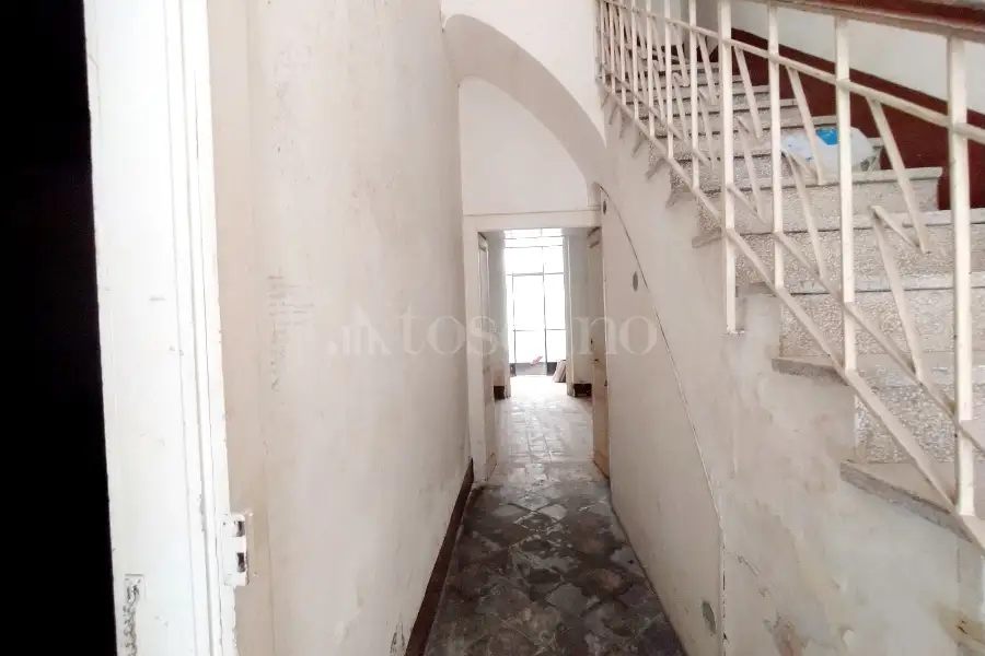 Casa Indipendente in vendita di 251 mq a €89.000 (rif. 56/2024)