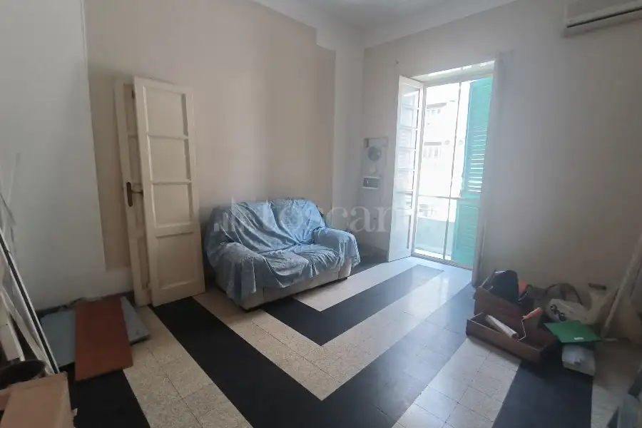 Ufficio in affitto di 25 mq a €200 (rif. 43/2026)