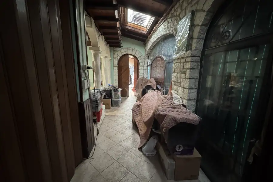 Villa in vendita di 250 mq a €1.350.000 (rif. 9/2026)