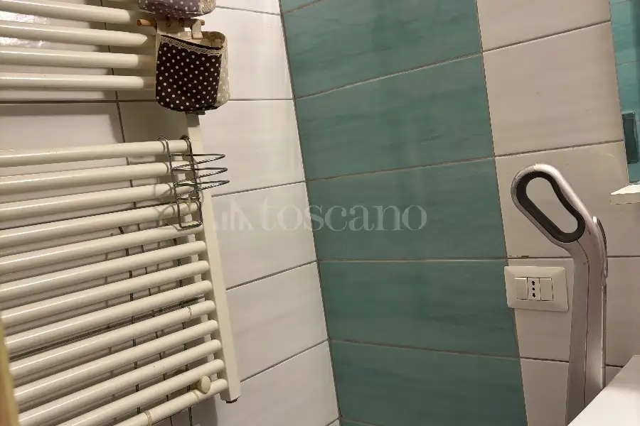 Negozio in affitto di 30 mq a €550 (rif. 13/2026)