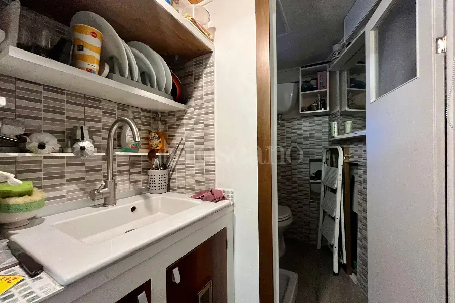Box in vendita di 20 mq a €68.000 (rif. 42/2026)