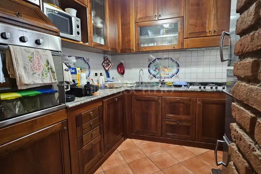 Attico in vendita di 350 mq a €780.000 (rif. 38/2026)