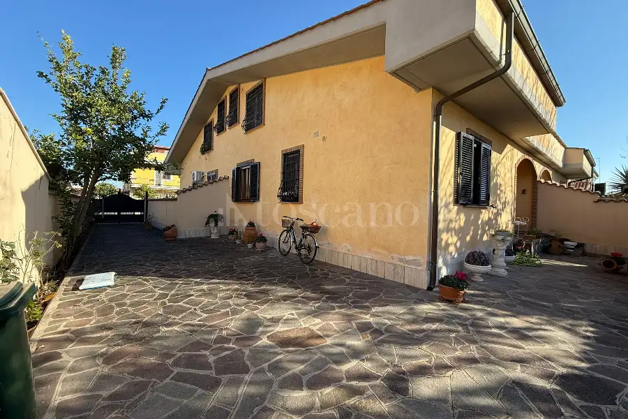 Villa Plurifamiliare in vendita di 120 mq a €367.000 (rif. 62/2025)