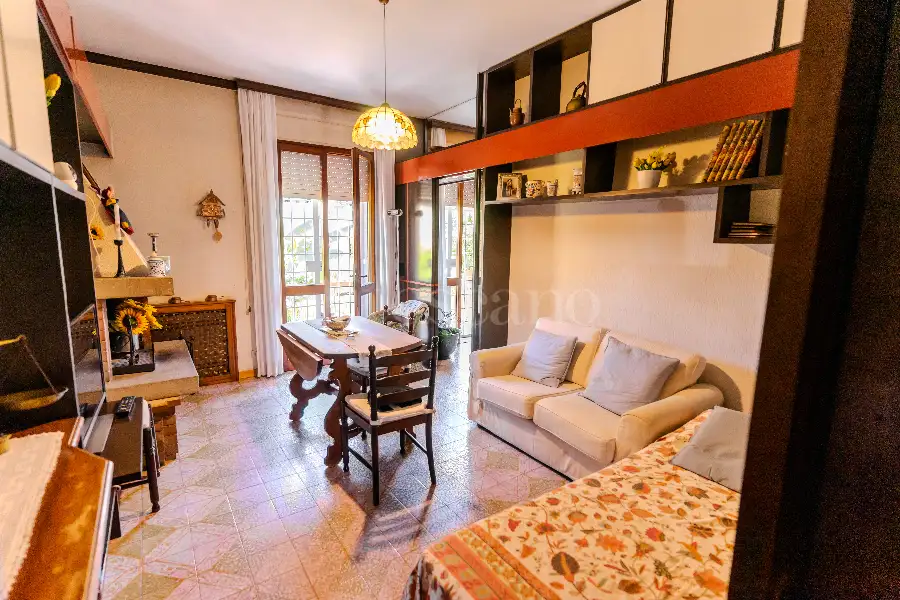 Villa in vendita di 400 mq a €780.000 (rif. 77/2025)