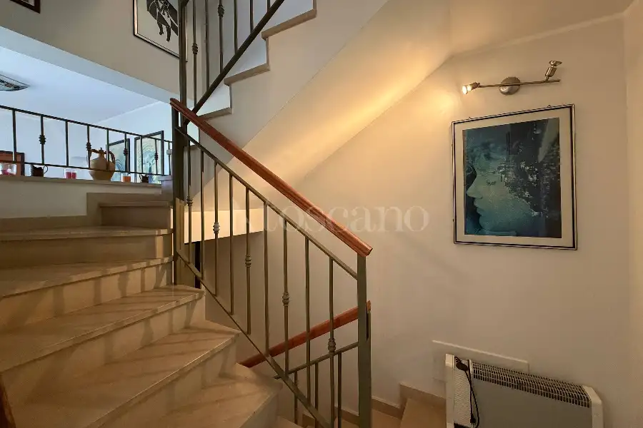 Villino a Schiera in vendita di 158 mq a €348.000 (rif. 121/2026)