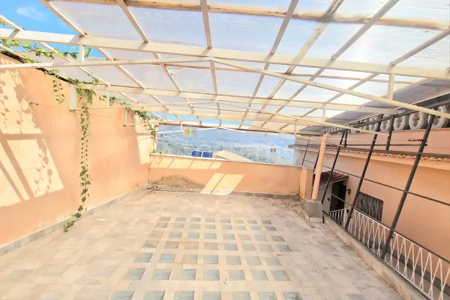 Villa in vendita di 275 mq a €275.000 (rif. 61/2026)