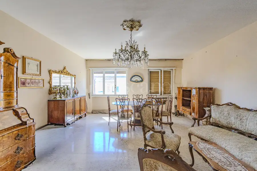 Casa in vendita di 200 mq trattativa riservata (rif. 25/2026)