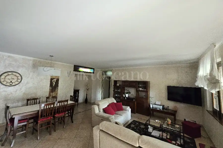 Villa in vendita di 200 mq a €395.000 (rif. 49/2025)