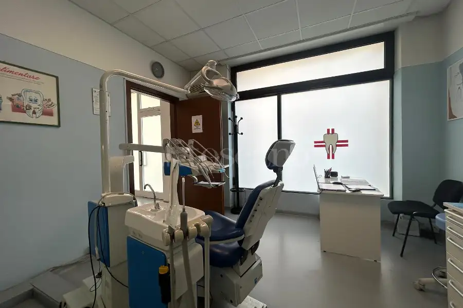 Negozio in vendita di 57 mq a €79.000 (rif. 16/2026)