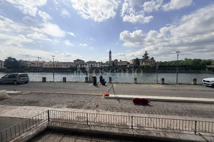 Casa in vendita di 185 mq a €700.000 (rif. 15/2026)