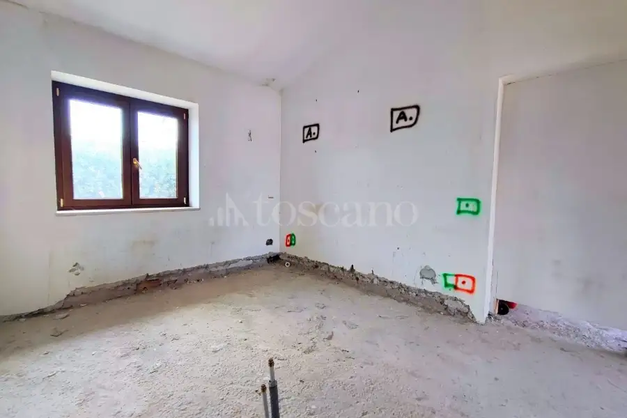 Villa in vendita di 250 mq a €240.000 (rif. 18/2026)