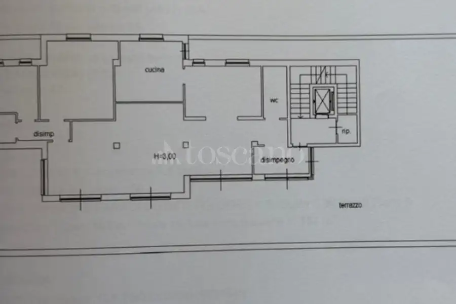 Attico in vendita di 185 mq a €737.000 (rif. 27/2026)