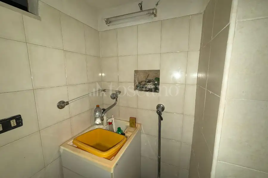 Negozio in vendita di 21 mq a €32.000 (rif. 50/2026)