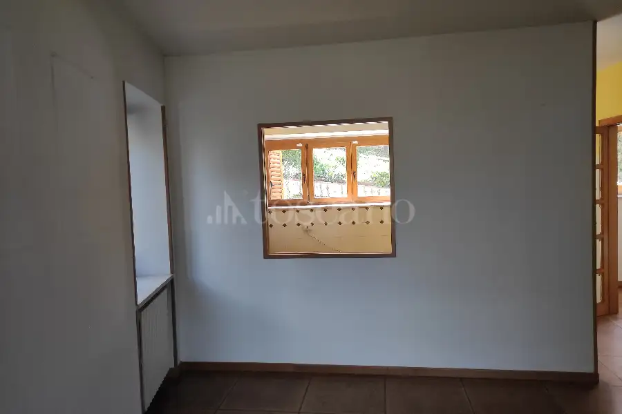 Casa in vendita di 240 mq a €160.000 (rif. 9/2025)