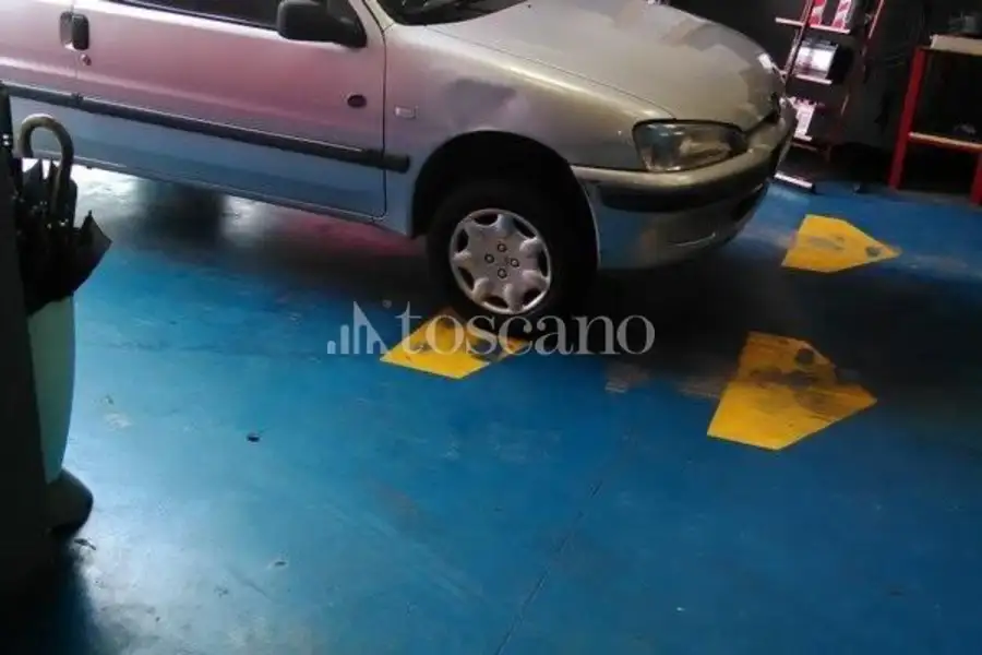 Capannone in vendita di 220 mq a €260,000 (rif. TS0065VE.B)