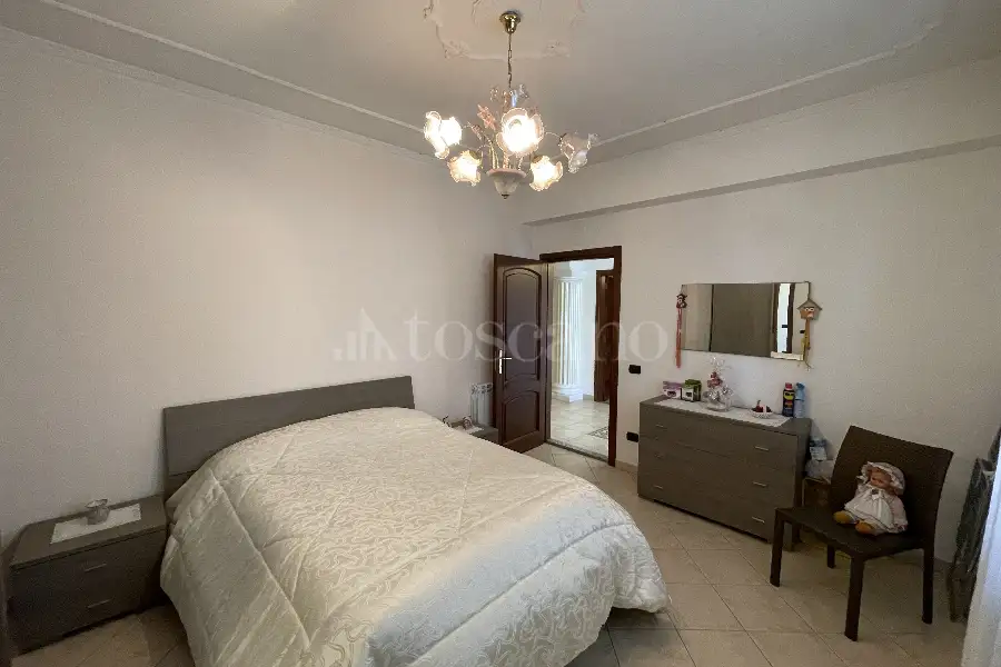 Casa Indipendente in vendita di 382 mq a €450.000 (rif. 2/2026)
