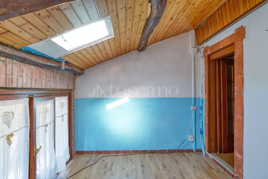 Casa Indipendente in vendita di 185 mq a €165.000 (rif. 42/2026)
