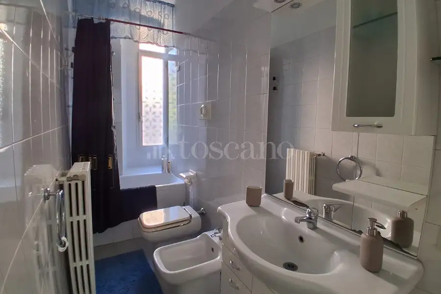 Casa in affitto di 70 mq a €1.300 (rif. 37/2026)