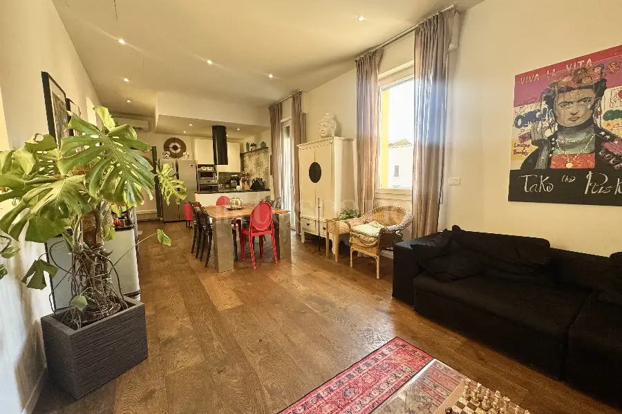 Casa in vendita di 160 mq a €755.000 (rif. 35/2026)