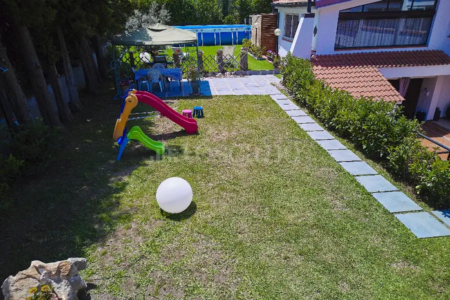 Villa Plurifamiliare in vendita di 550 mq a €1.200.000 (rif. 13/2026)