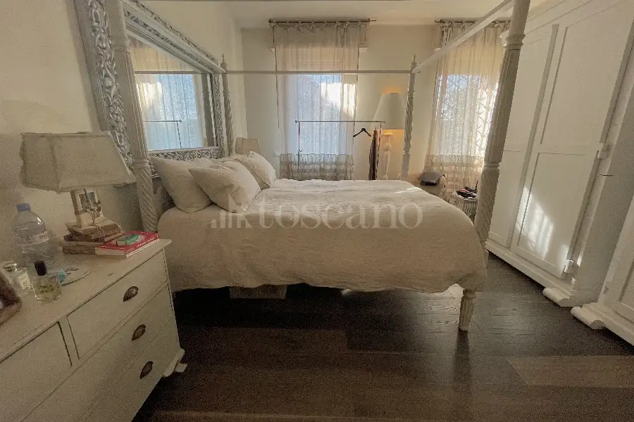 Casa in vendita di 220 mq a €920.000 (rif. 41/2024)