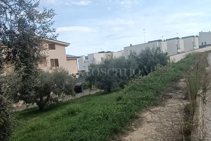 Edificabile Residenziali in vendita di 686 mq a €73.000 (rif. 41/2025)