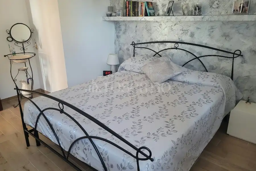Villa Plurifamiliare in vendita di 160 mq a €339.000 (rif. 57/2026)