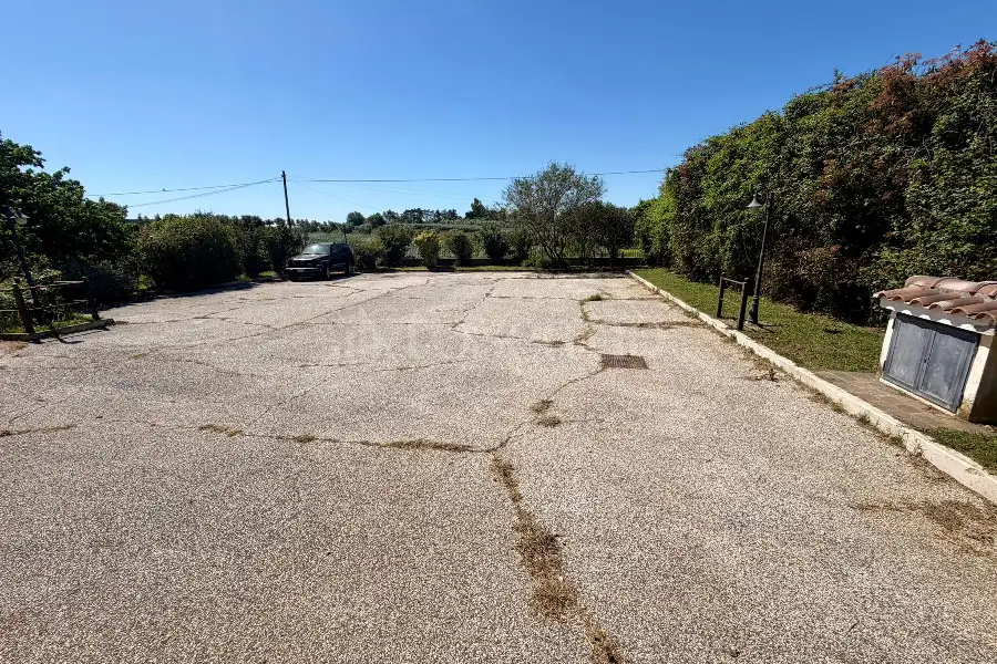 Casa Indipendente in vendita di 300 mq a €459.000 (rif. 27/2026)