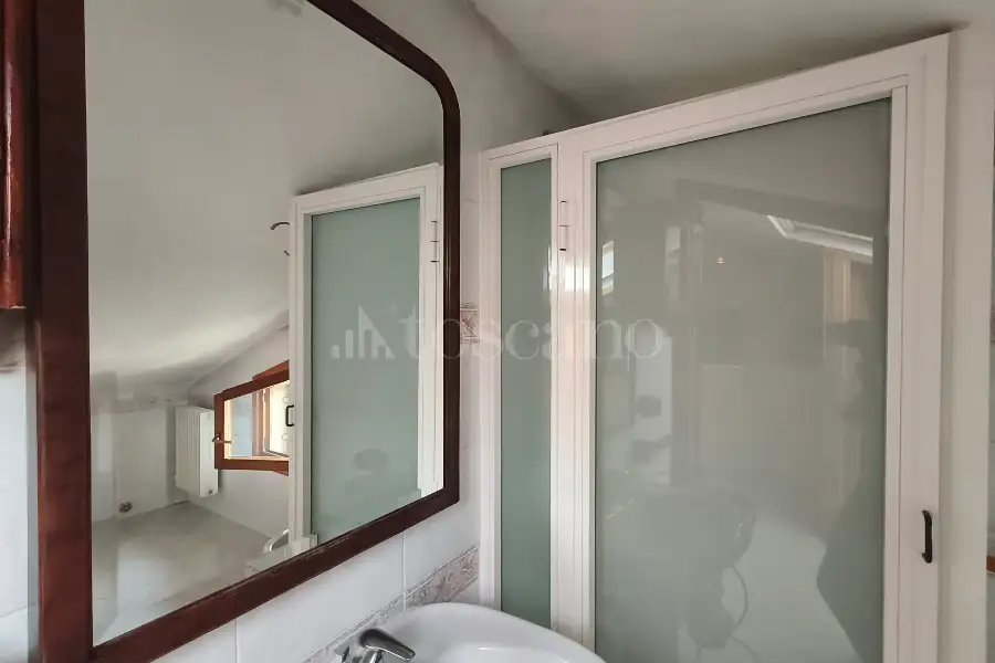 Villa Plurifamiliare in vendita di 210 mq a €585.000 (rif. 56/2026)