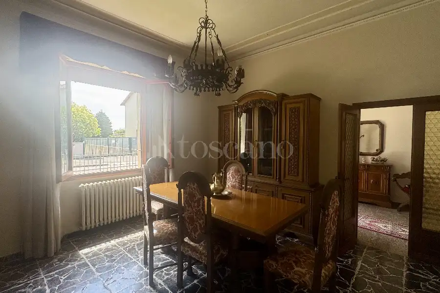 Casa Indipendente in vendita di 288 mq a €600.000 (rif. 30/2026)