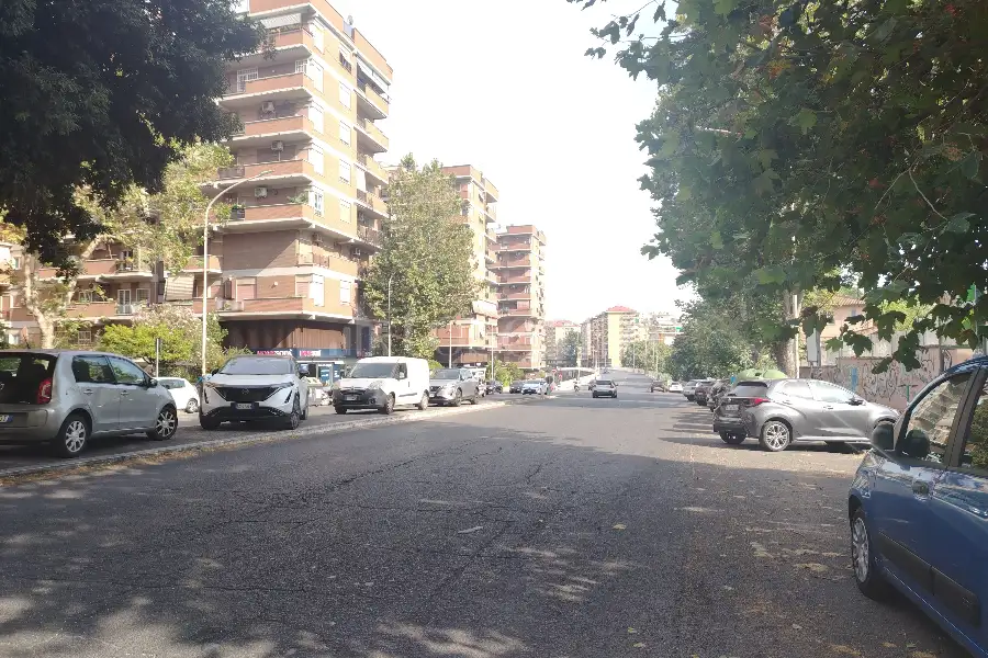 Box in affitto di 21 mq a €260 (rif. 24/2026)