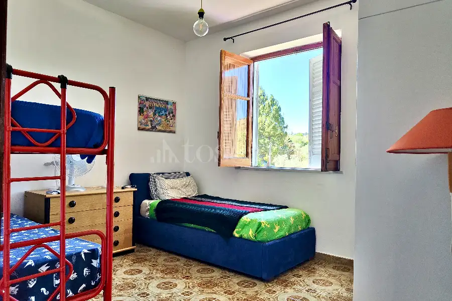 Villa in vendita di 500 mq a €255.000 (rif. 41/2026)