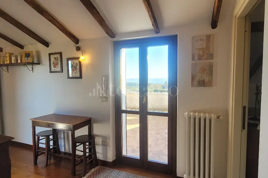 Villa in vendita di 480 mq a €880.000 (rif. 4/2026)