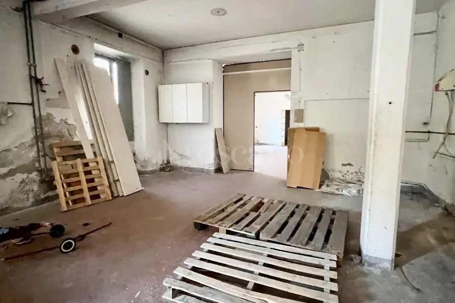 Magazzino in vendita di 410 mq a €129.000 (rif. 34/2025)