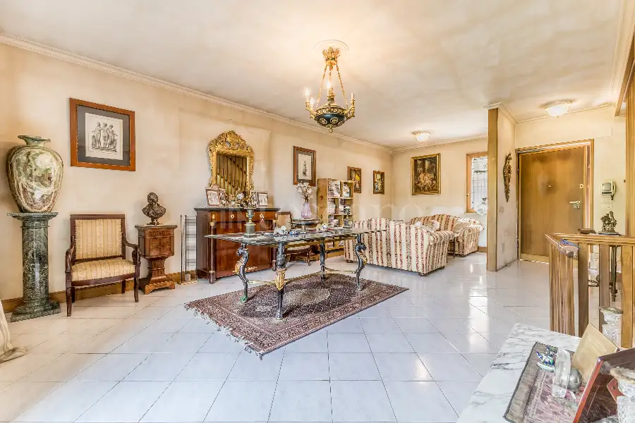 Villa in vendita di 200 mq a €489.000 (rif. 28/2026)