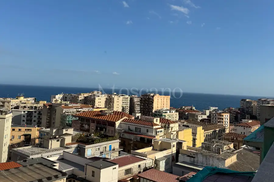 Attico in vendita di 296 mq a €770.000 (rif. 37/2026)