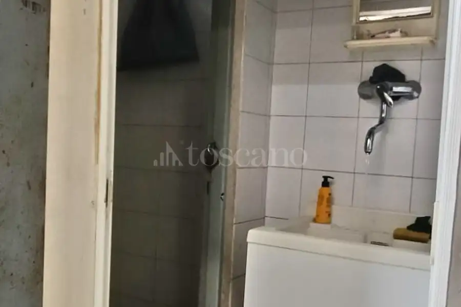 Negozio in vendita di 75 mq a €215.000 (rif. 6/2026)