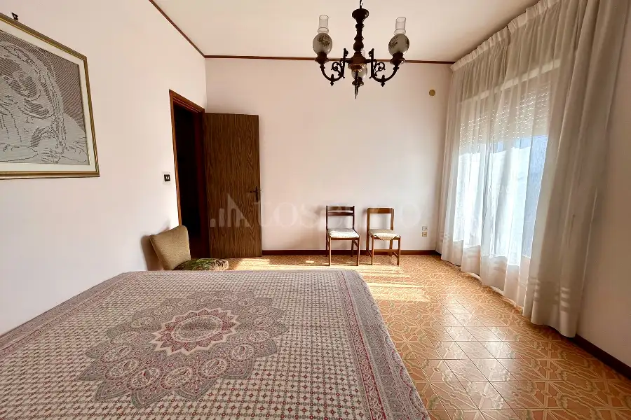 Villa in vendita di 330 mq a €184.000 (rif. 5/2026)