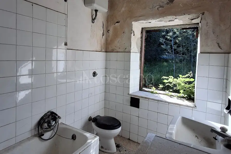 Rustico in vendita di 150 mq a €395.000 (rif. 13/2024)