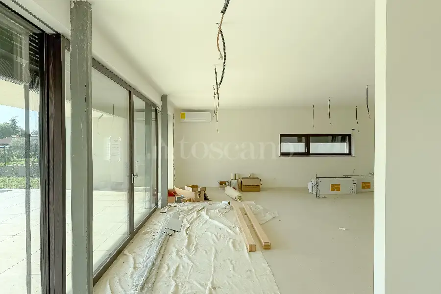 Villa in vendita di 292 mq a €1.590.000 (rif. 12/2025)