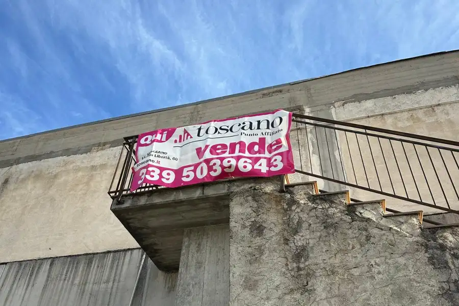 Negozio in vendita di 680 mq a €165.000 (rif. 150/2024)