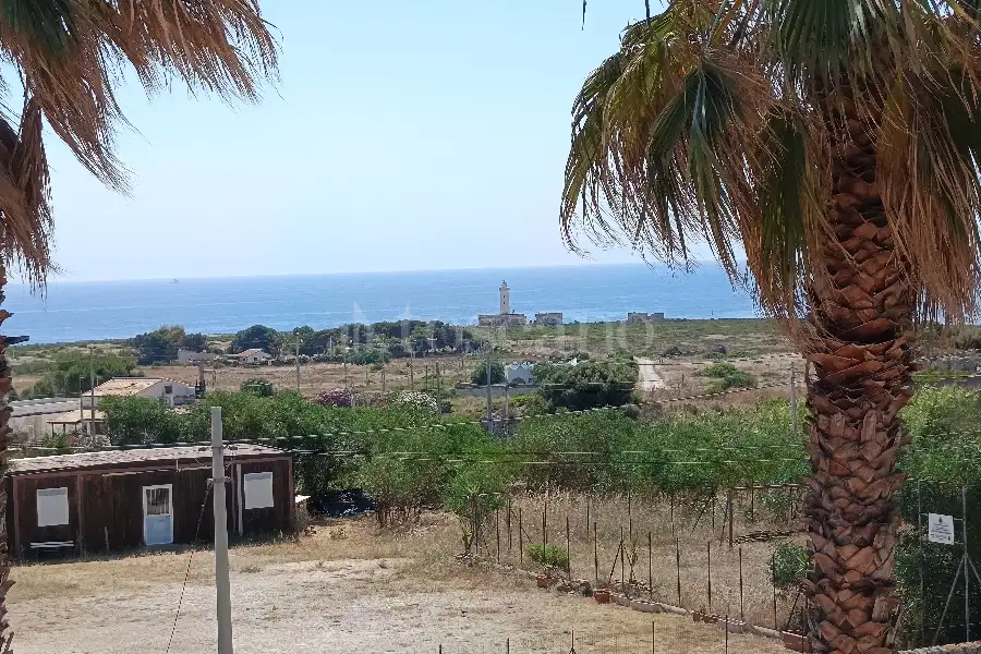 Villa in vendita di 470 mq a €698.000 (rif. 76/2026)