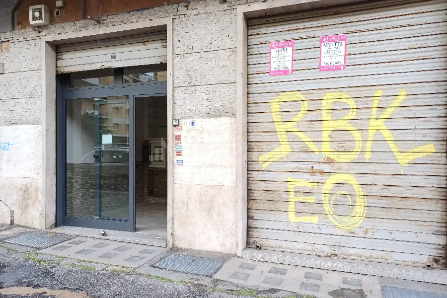 Negozio in vendita di 52 mq a €149.000 (rif. 17/2025)