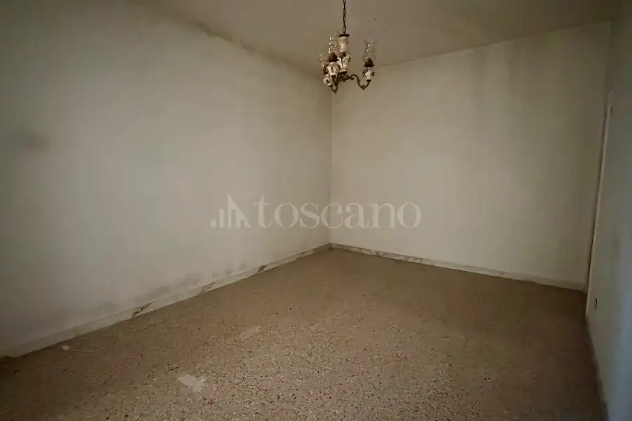 Casa Indipendente in vendita di 246 mq a €70.000 (rif. 152/2026)
